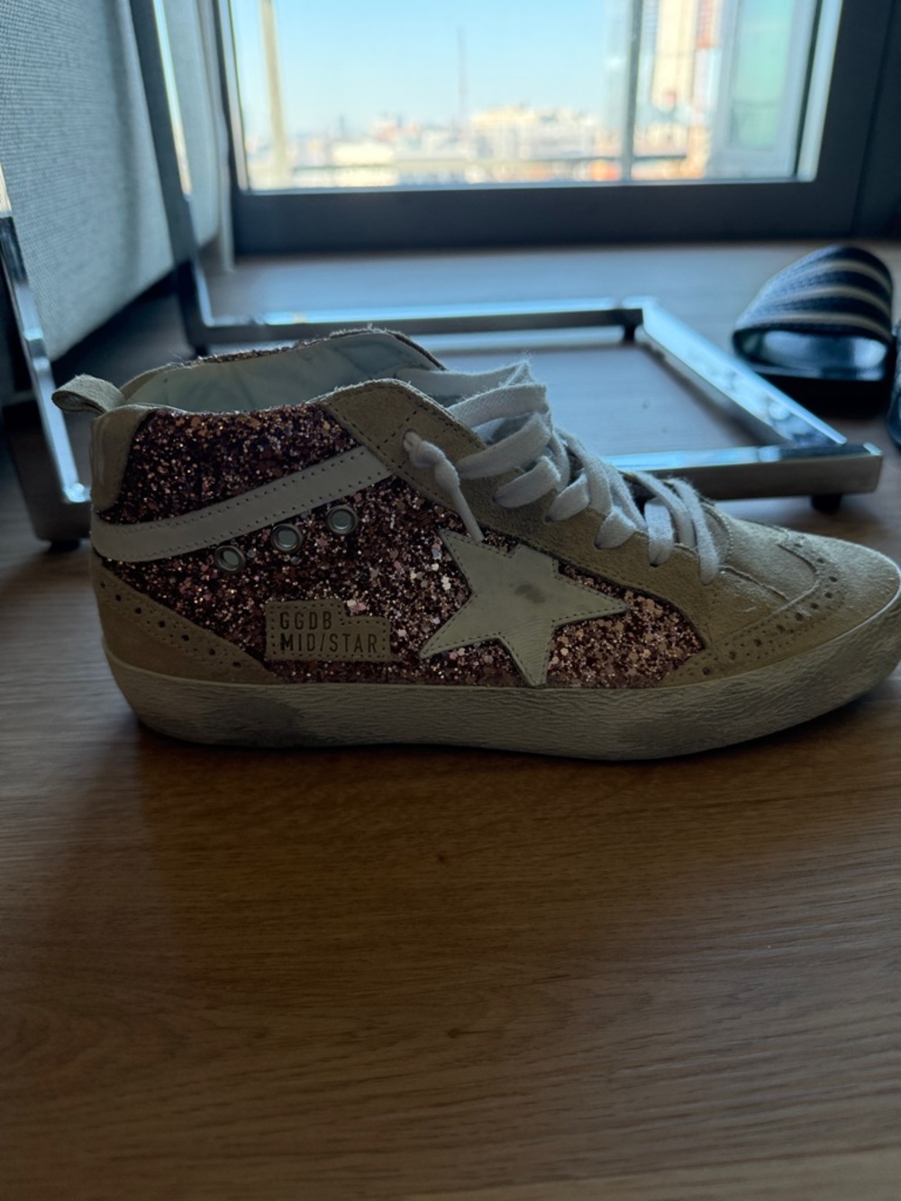 Golden Goose Glitter Mid-Star Sneakers - Picture 2 of 10
